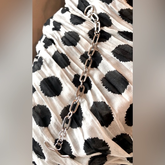 Fashion Silver Tone Paper Clip Bracelet - Picture 5 of 8